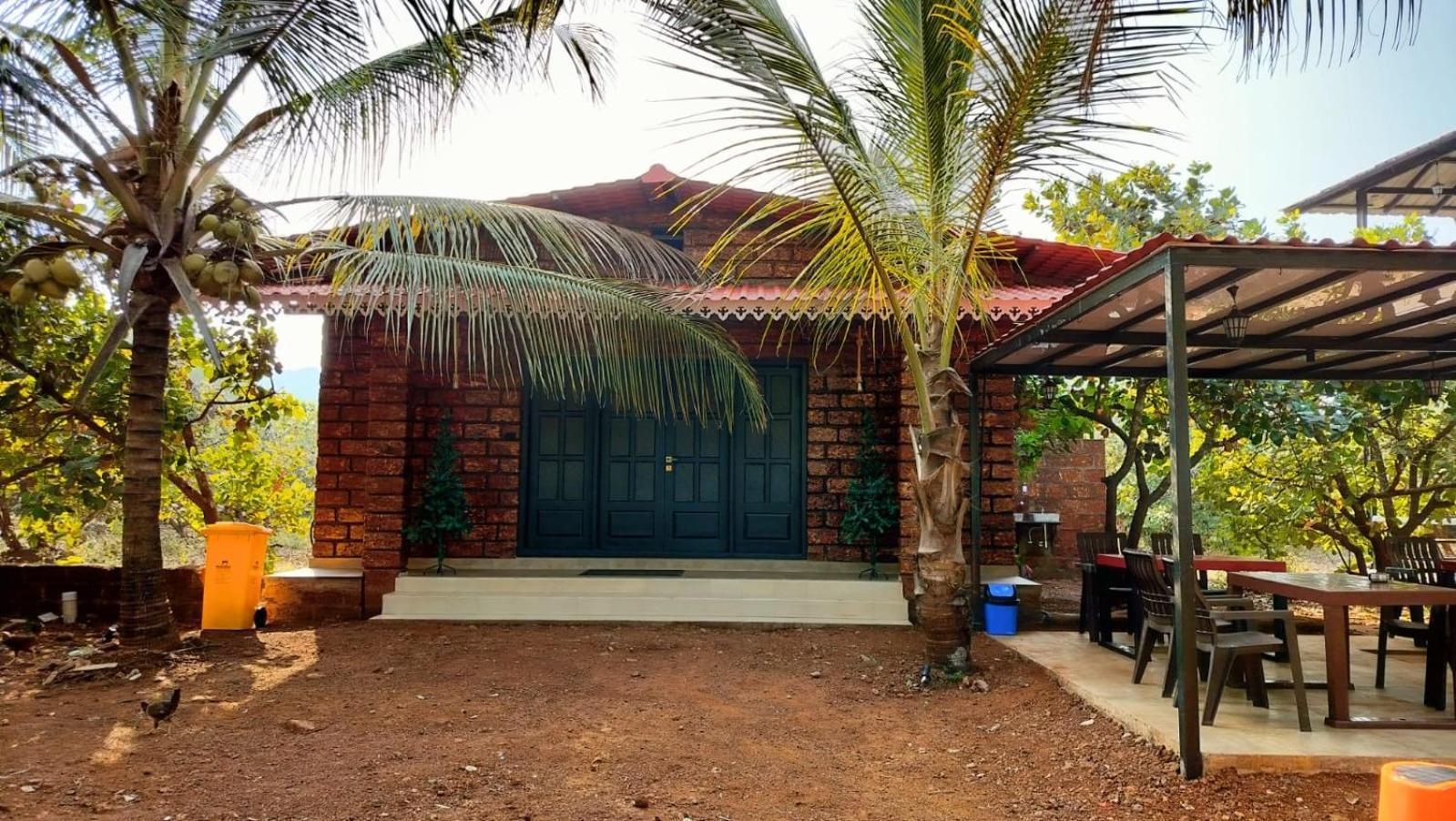 Saka Kadams Home Stay Guhāgar Exterior foto