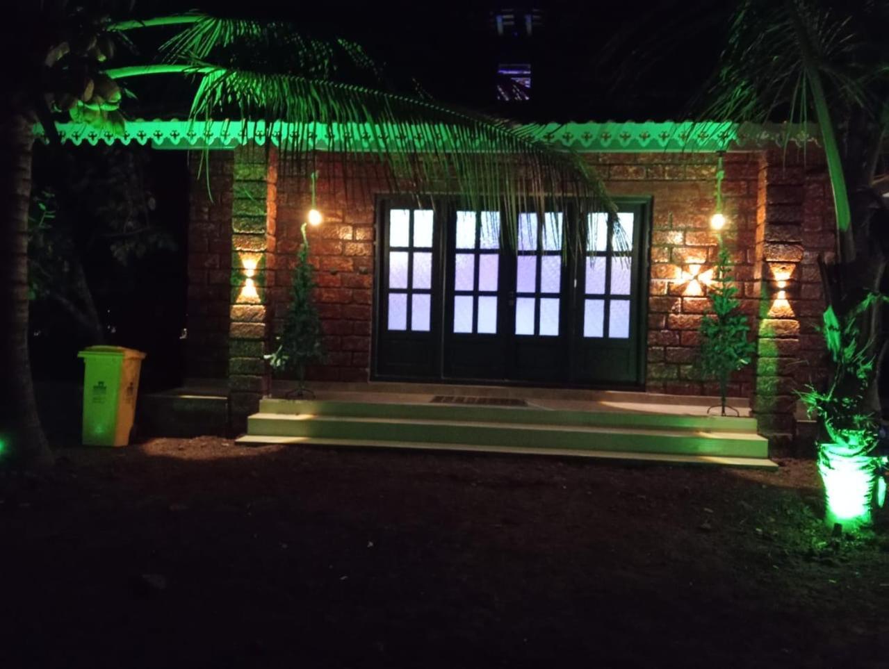 Saka Kadams Home Stay Guhāgar Exterior foto